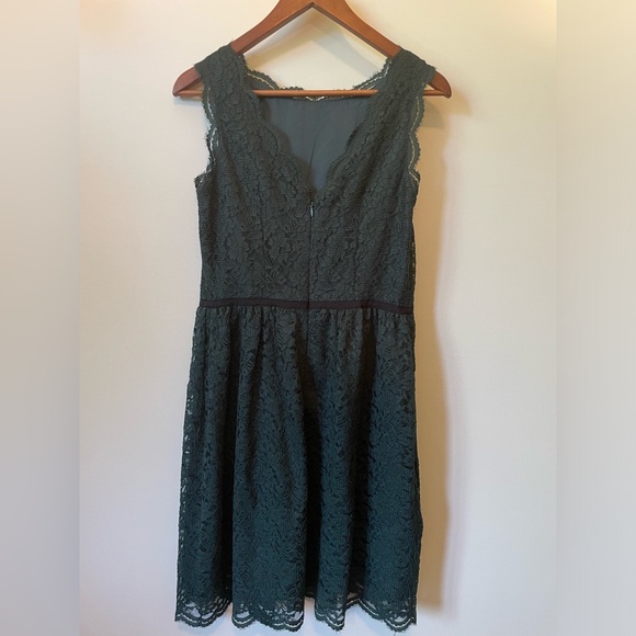 LOFT Forest Green Lace Shift Dress - Picture 3 of 9